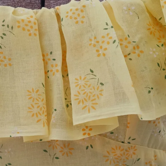 STUNNING 1970S VINTAGE YELLOW FLOCKED MAXI DRESS! - Picture 9 of 14